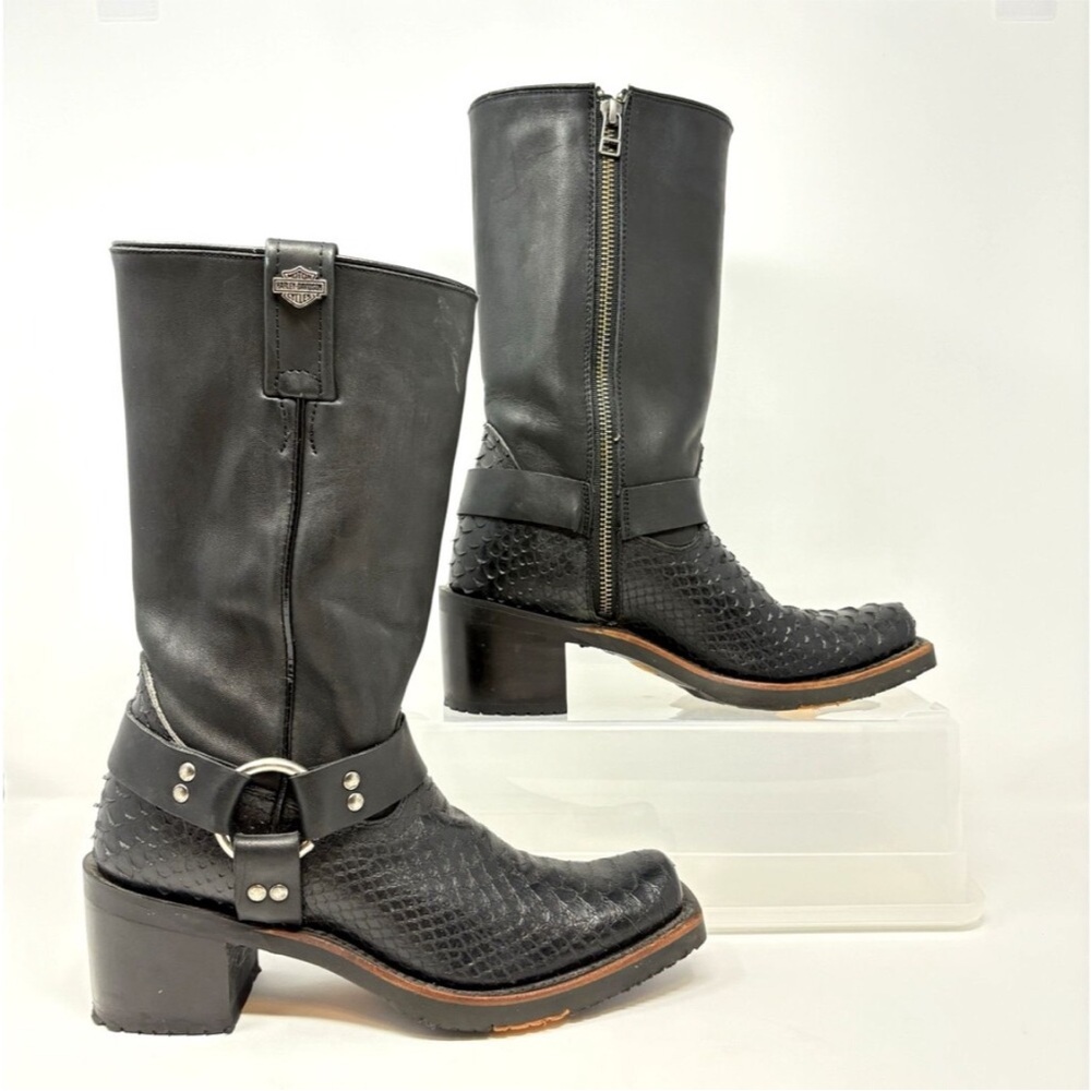 IN SEARCH OF…Harley Davidson Black Leather Women's Boots. Python embossed.